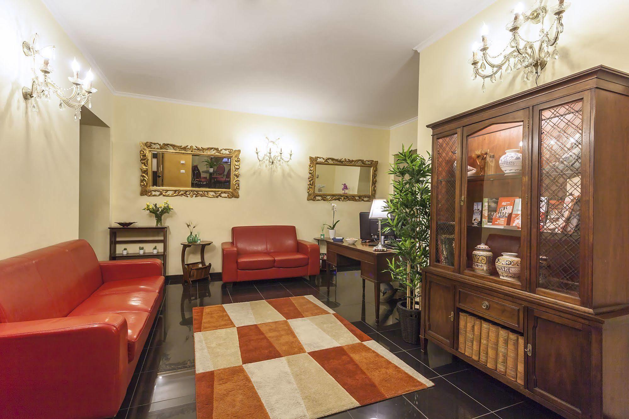 Hotel Regina Giovanna Rzym Zewnętrze zdjęcie